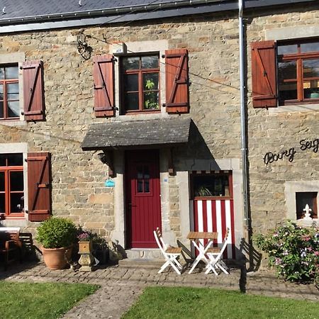 La Bourgseigneurie Hotel Bourseigne-Vieille Екстериор снимка