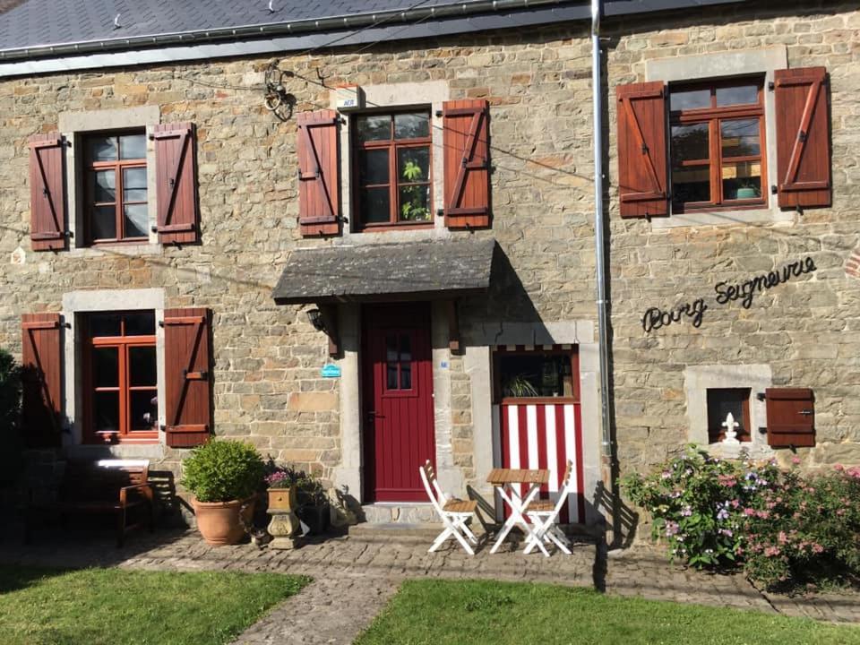 La Bourgseigneurie Hotel Bourseigne-Vieille Екстериор снимка