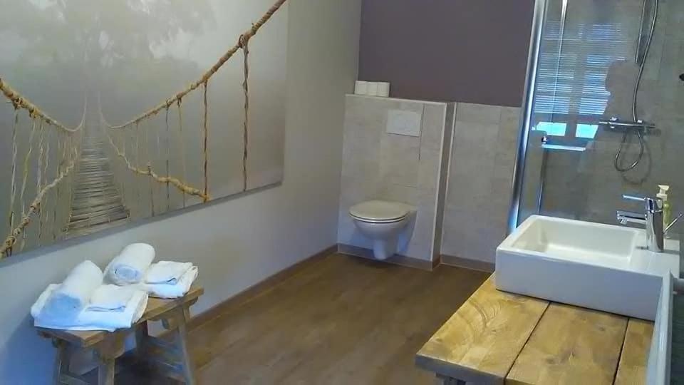 La Bourgseigneurie Hotel Bourseigne-Vieille Екстериор снимка