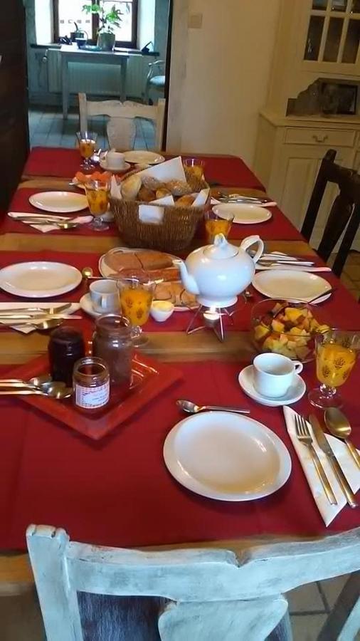 La Bourgseigneurie Hotel Bourseigne-Vieille Екстериор снимка